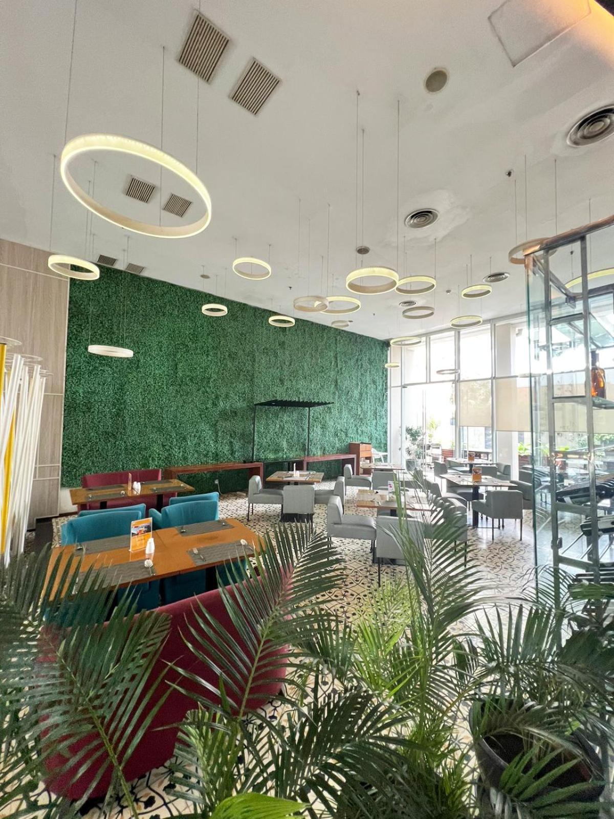 Novotel Bandung Eksteriør bilde